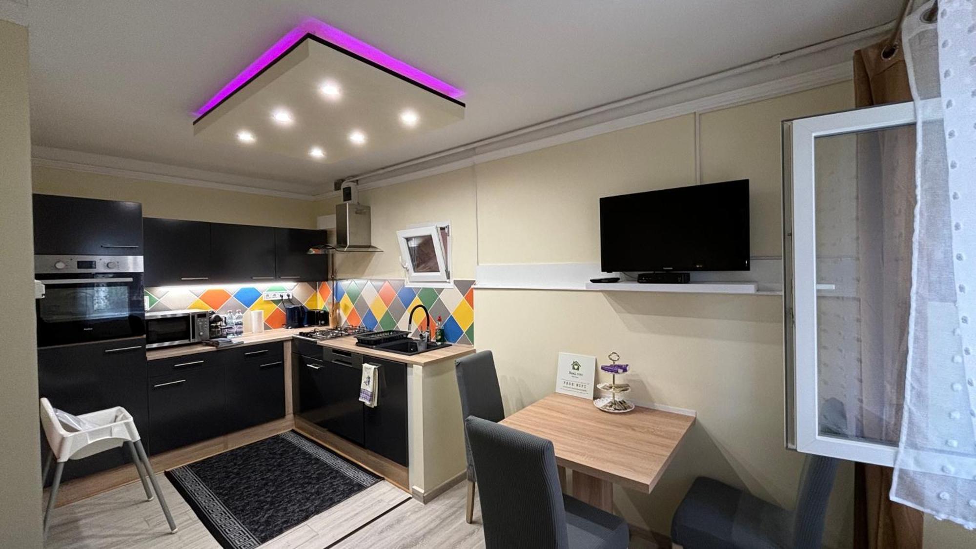 Real Home Apartman 佩奇 外观 照片