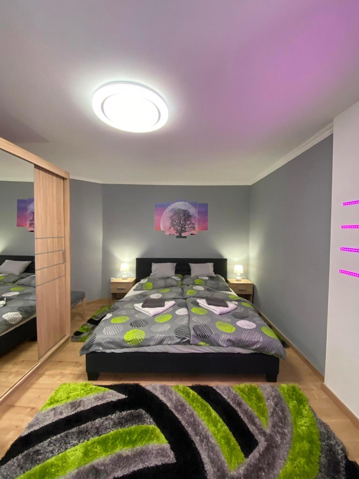 Real Home Apartman 佩奇 外观 照片